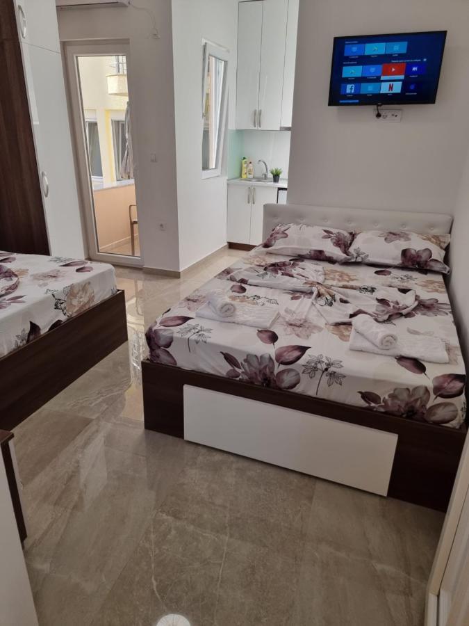 Ebra Lux Apartmani Dobrá Voda Exterior foto