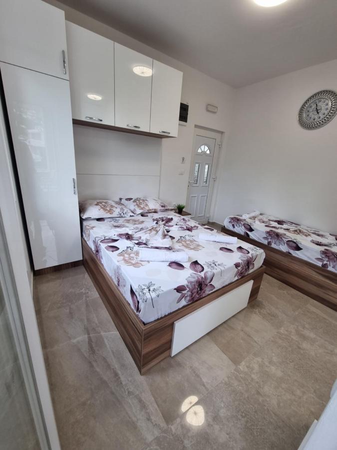 Ebra Lux Apartmani Dobrá Voda Exterior foto