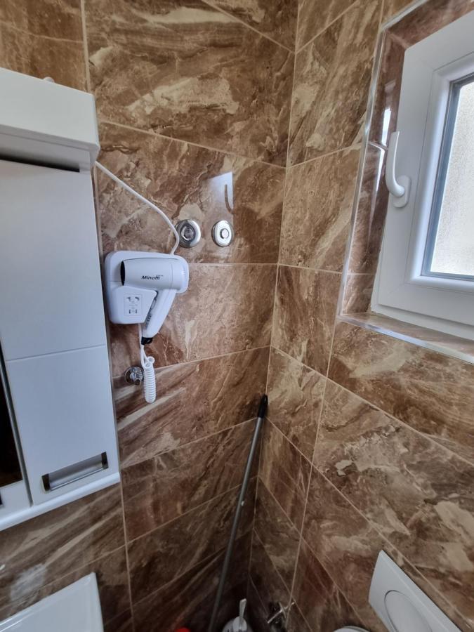 Ebra Lux Apartmani Dobrá Voda Exterior foto
