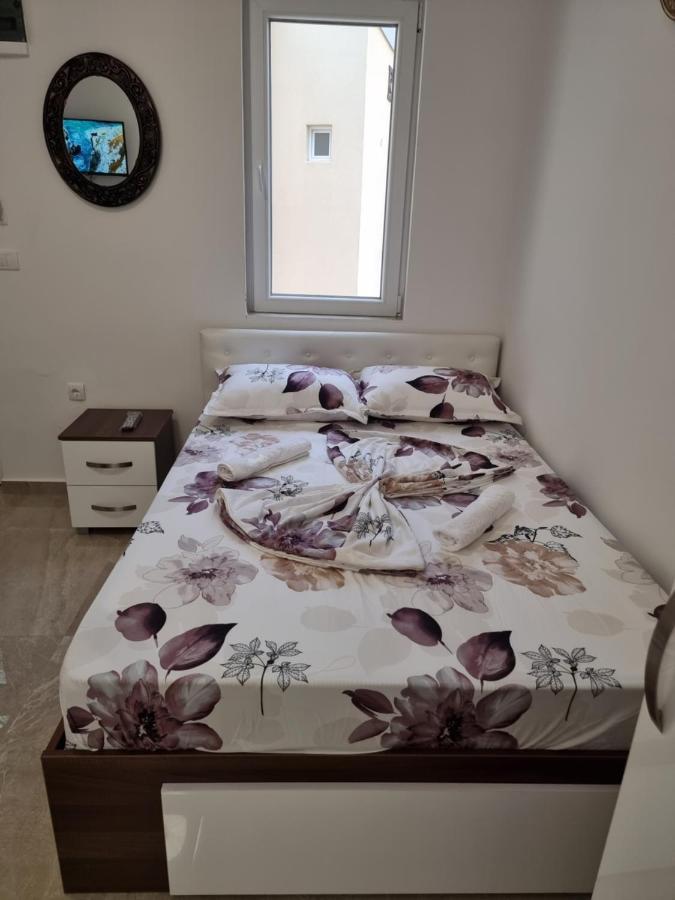 Ebra Lux Apartmani Dobrá Voda Exterior foto