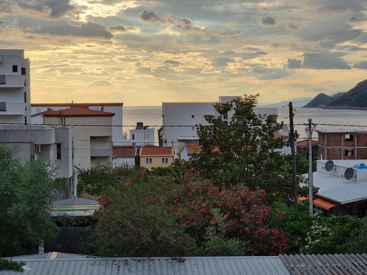 Ebra Lux Apartmani Dobrá Voda Exterior foto