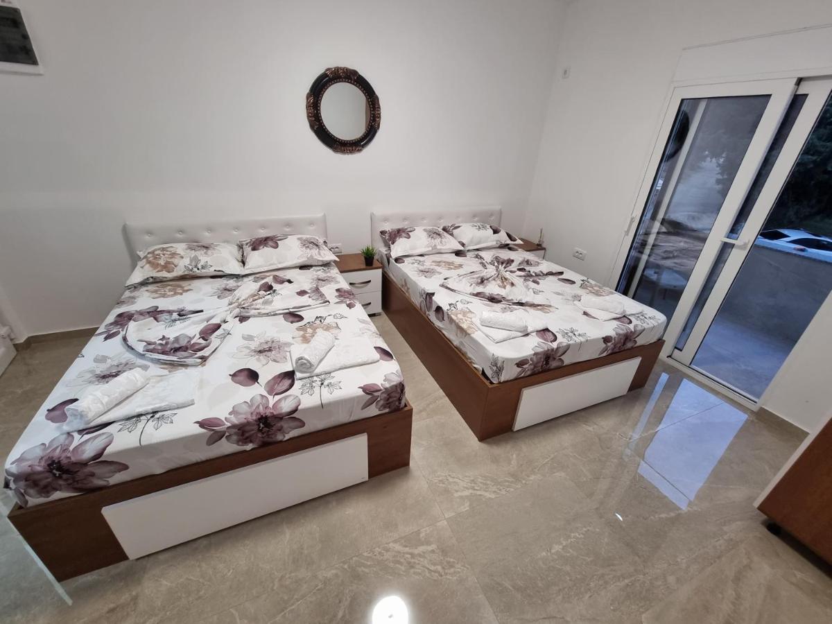 Ebra Lux Apartmani Dobrá Voda Exterior foto