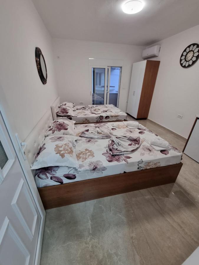 Ebra Lux Apartmani Dobrá Voda Exterior foto